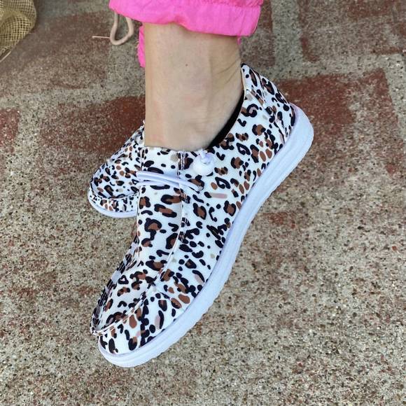 Corkys Shoes Nwt Corkys Footwear Corkys Kayak Shoe In White Leopard